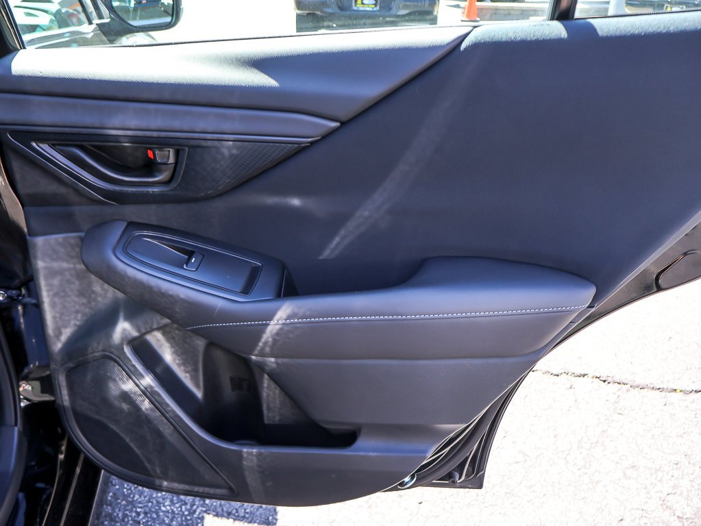 Used 2022 Crystal Black Silica Subaru Base image 22