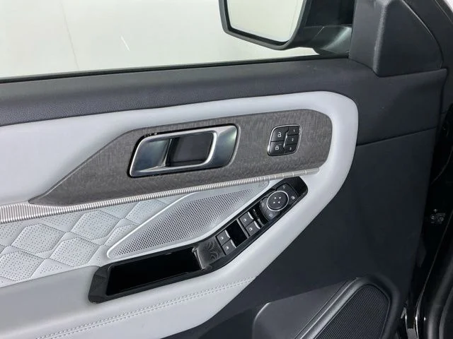 Used 2026 Black Ford Platinum image 16