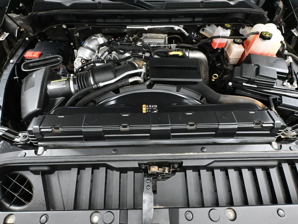 Used 2023 Black GMC Denali image 57