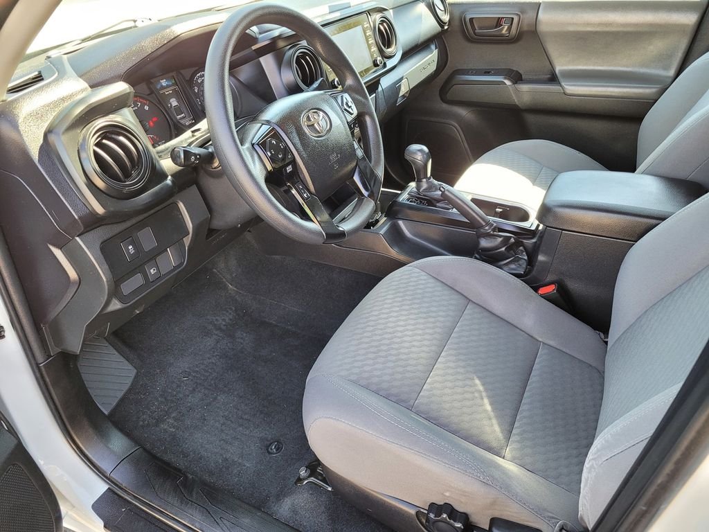 Certified Used 2022 White Toyota SR image 14