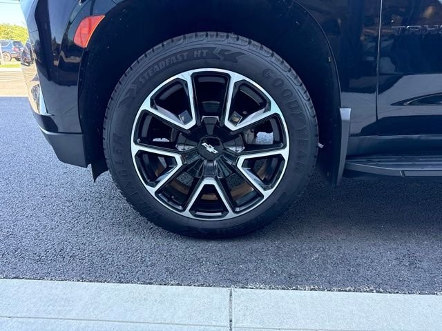Used 2021 Black Chevrolet RST image 8