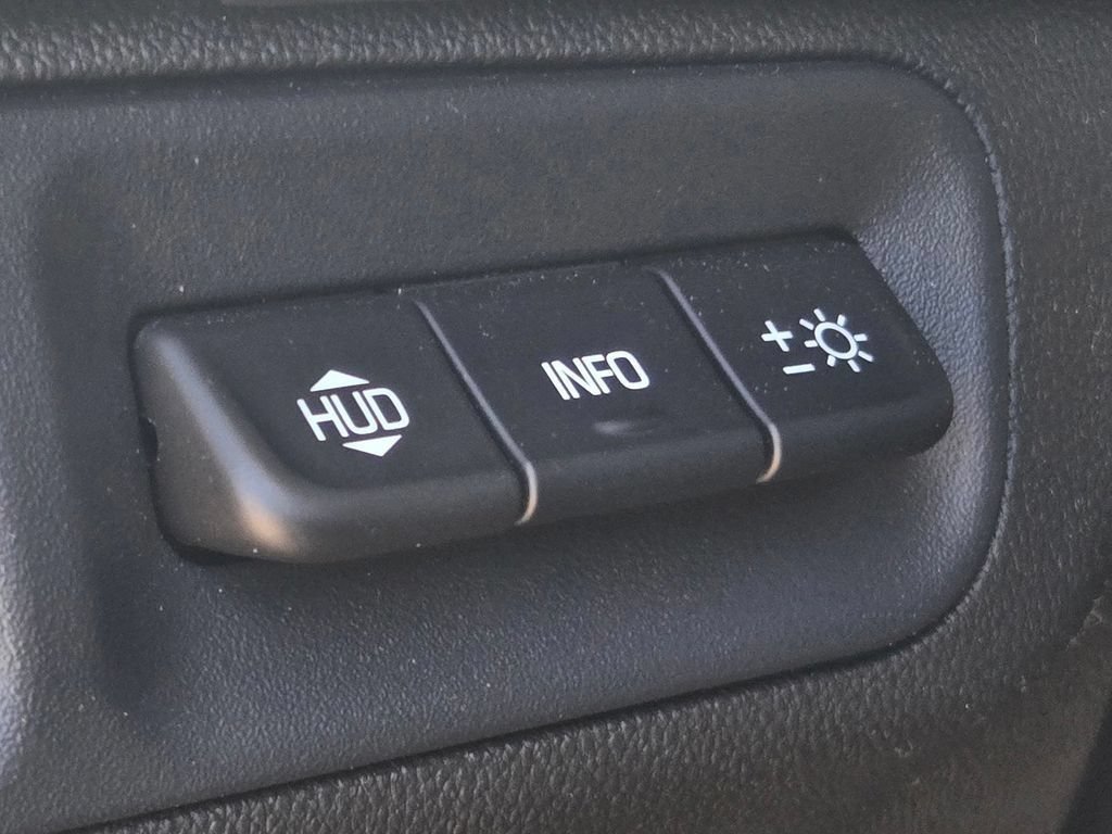 2023 GMC Acadia Denali - Photo 16