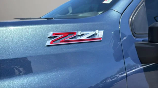 Used 2025 Lakeshore Blue Metallic Chevrolet LTZ image 40