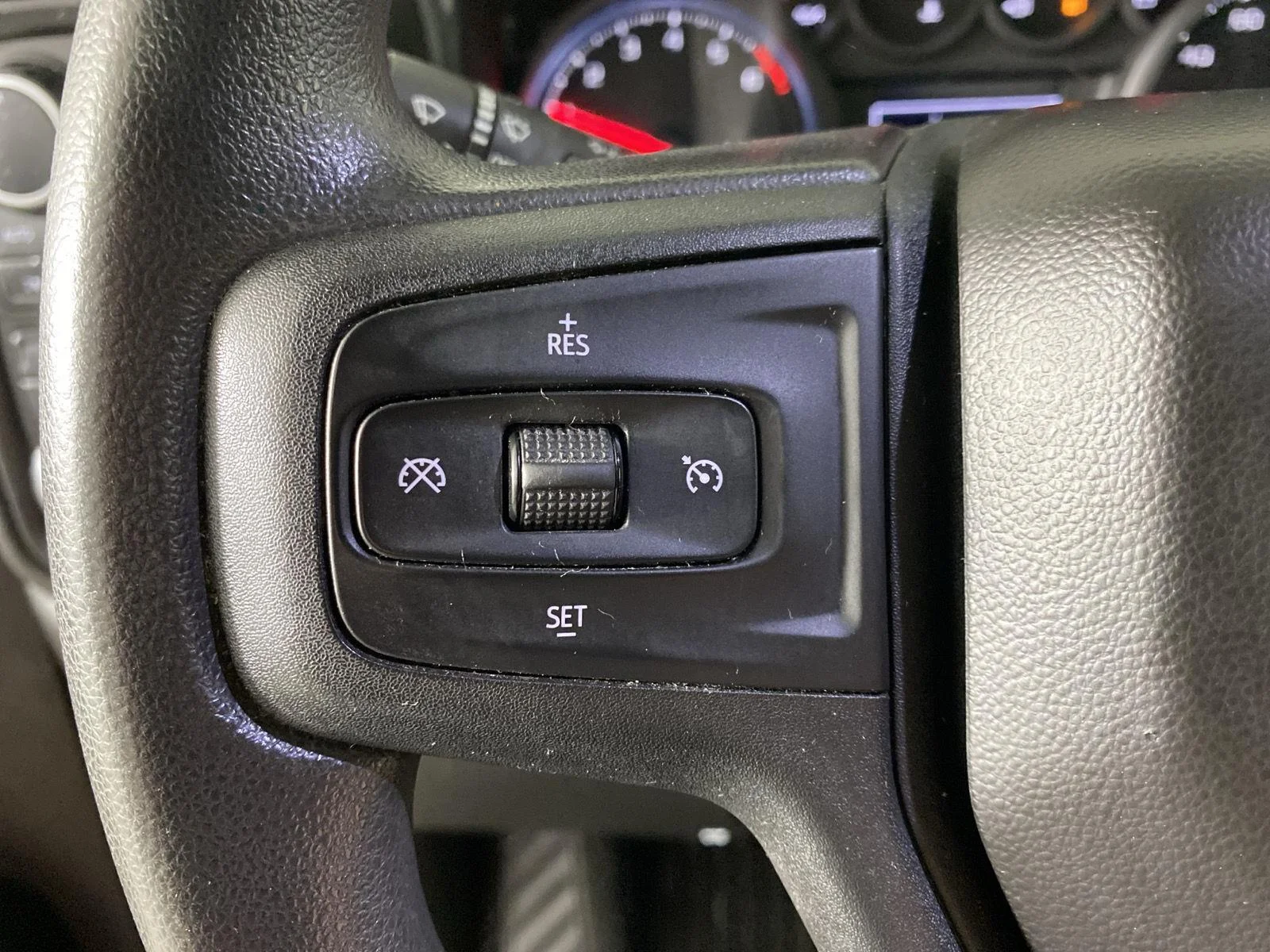 Used 2022 Black Chevrolet Custom image 22