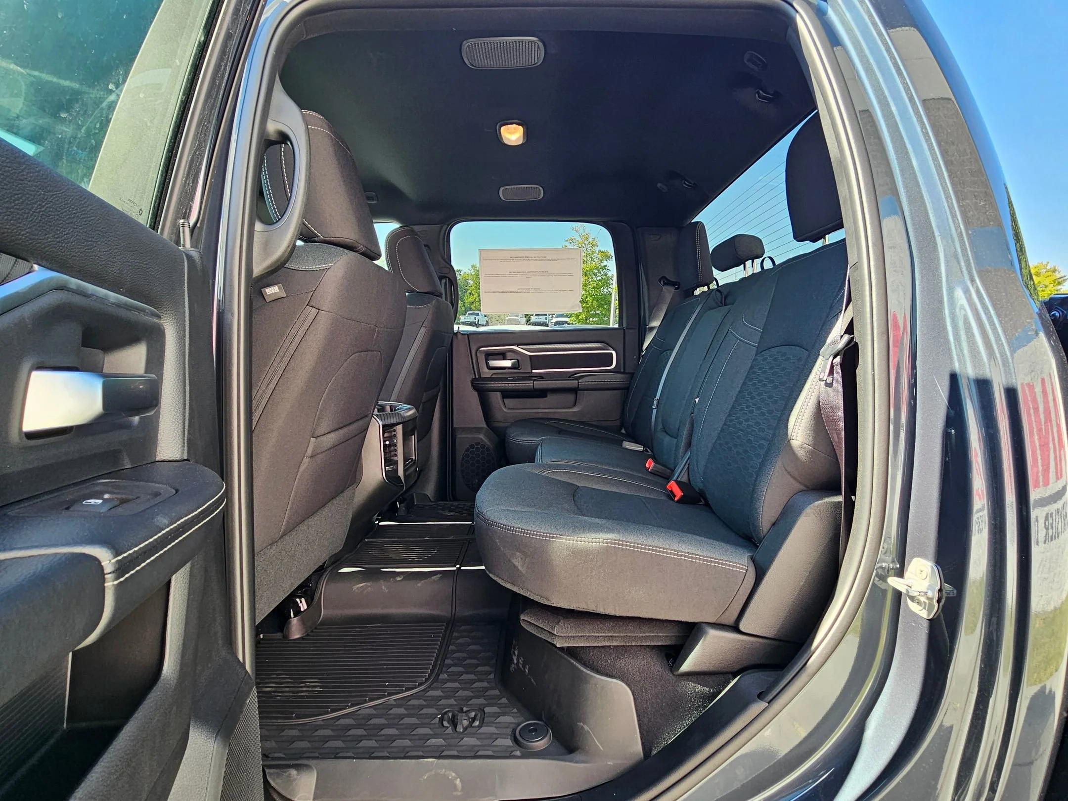 2026 RAM 2500 Big Horn - Photo 21