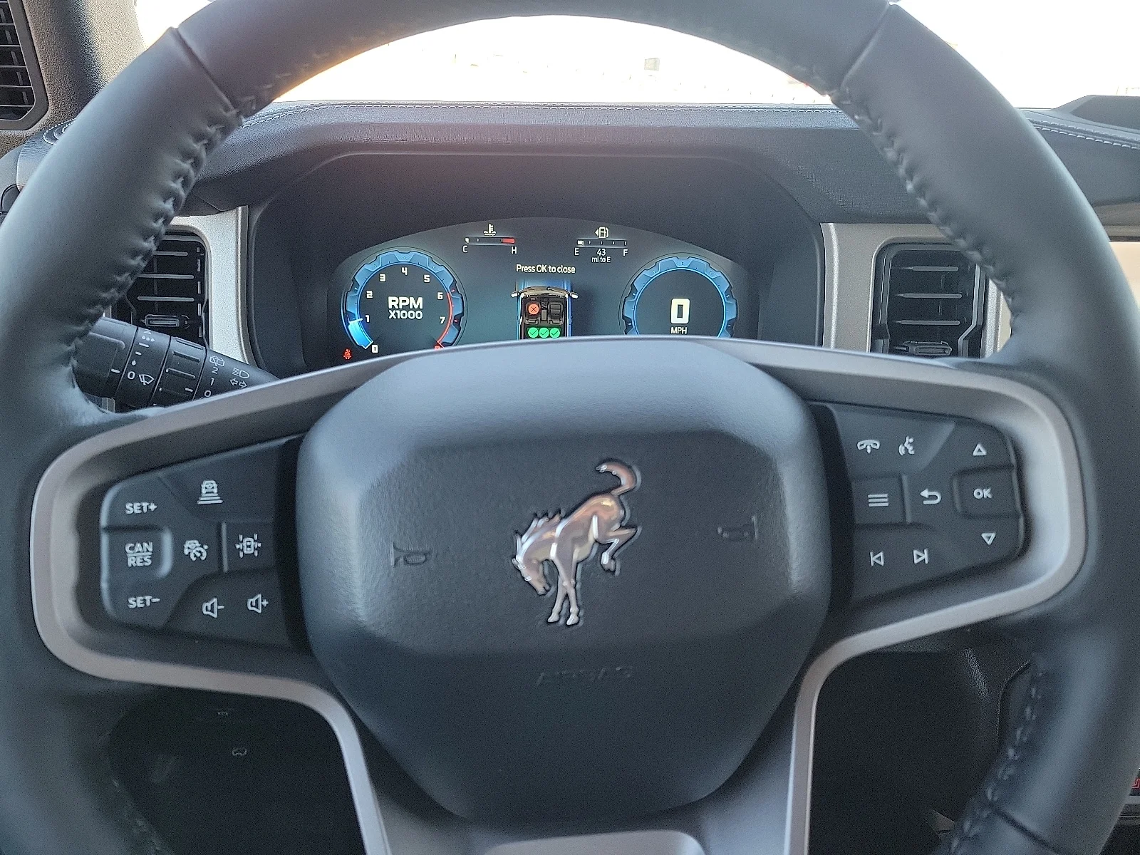 New 2025 Shadow Black Ford Outer Banks&reg; image 16