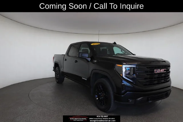 Used 2025 Black GMC Elevation image 27