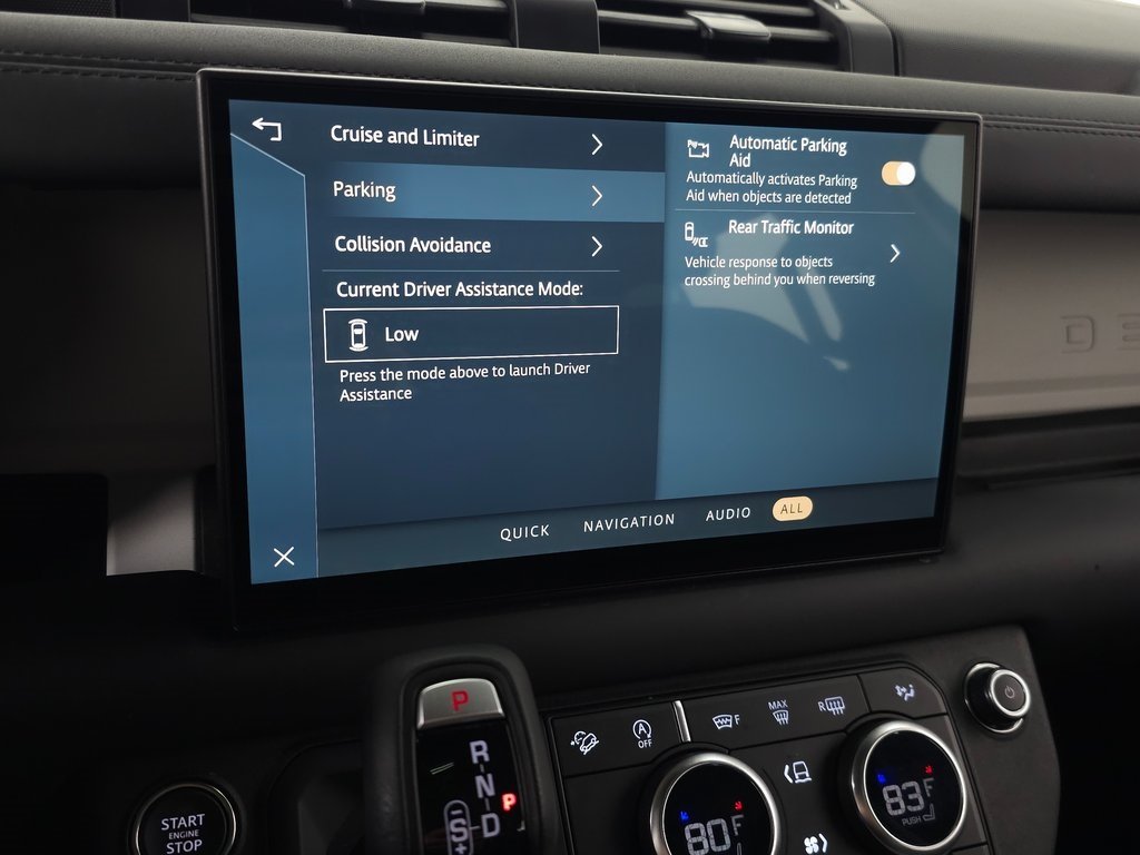 2025 LAND ROVER DEFENDER - Image 26