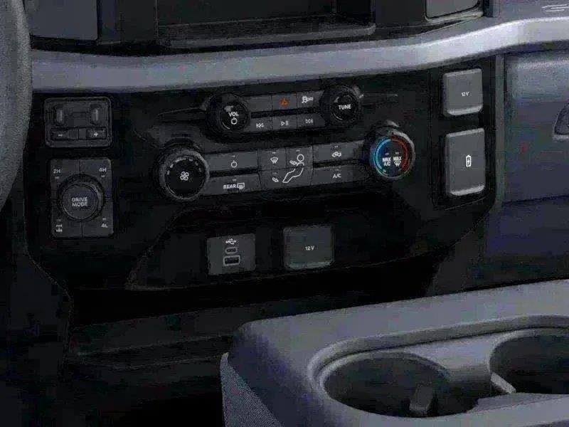 2026 Ford F-250 Super Duty XL - Photo 17