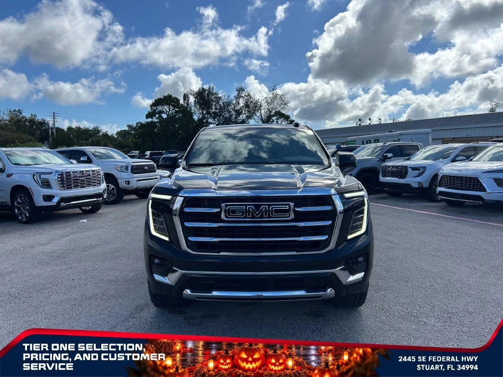 New 2026 Onyx Black GMC Elevation image 3