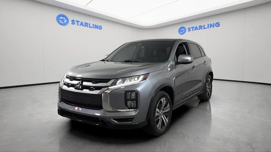 Used 2020  Mitsubishi ES 2.0 image 16