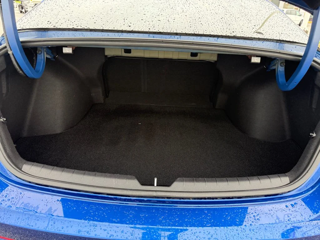 Used 2022 Blue Kia GT-Line image 18