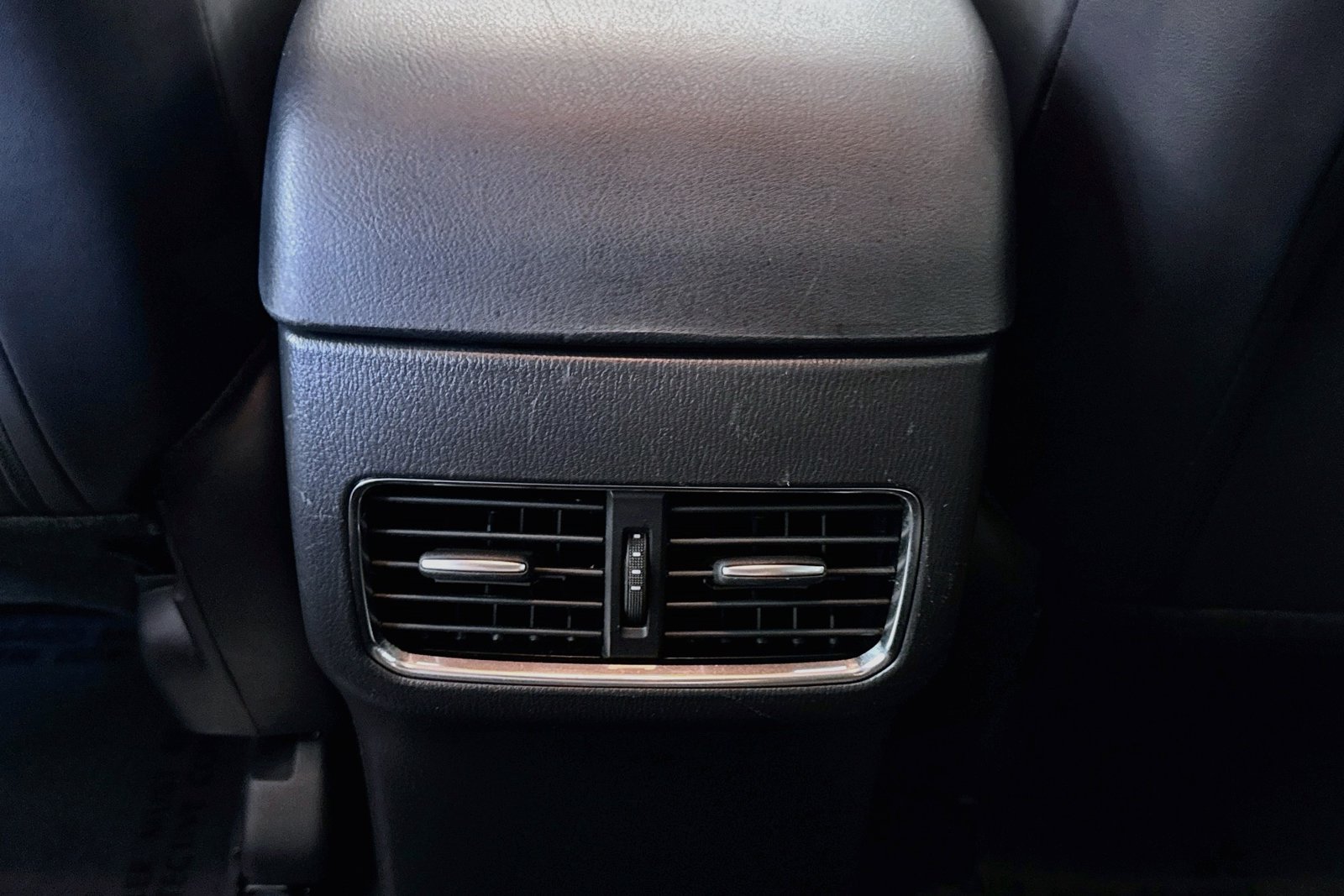 Used 2019 Snowflake White Pearl Mica Mazda Touring image 24
