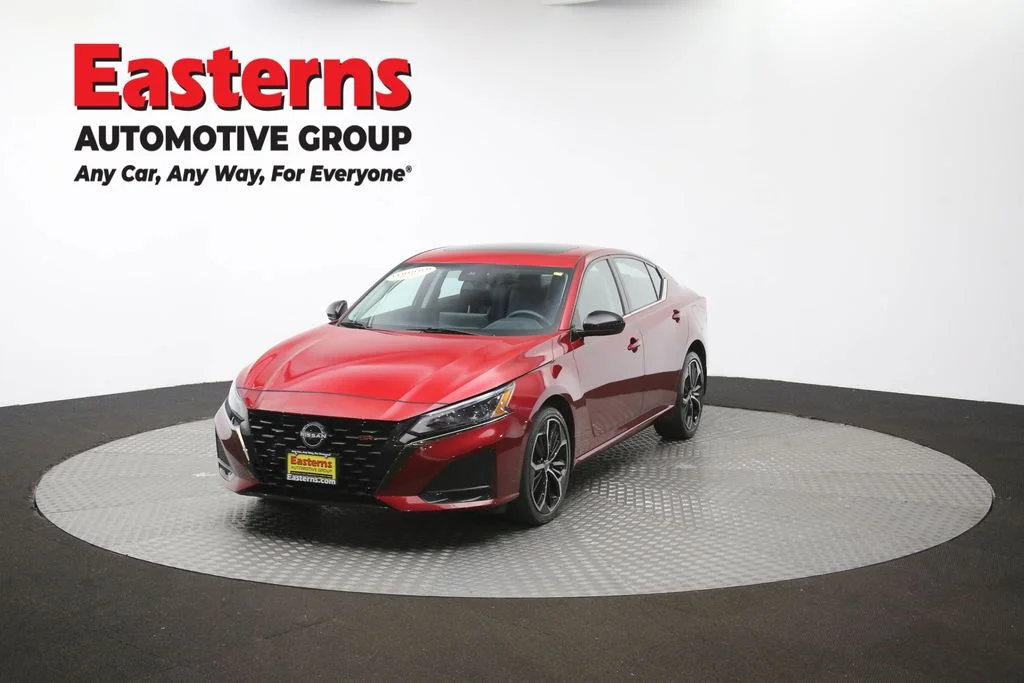 Used 2023 Red Nissan 2.5 SR image 55
