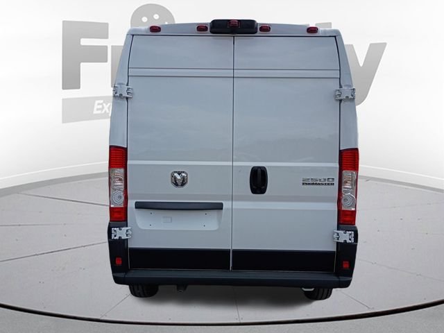 New 2026 Bright White Clear-Coat Exterior Paint RAM High Roof image 6