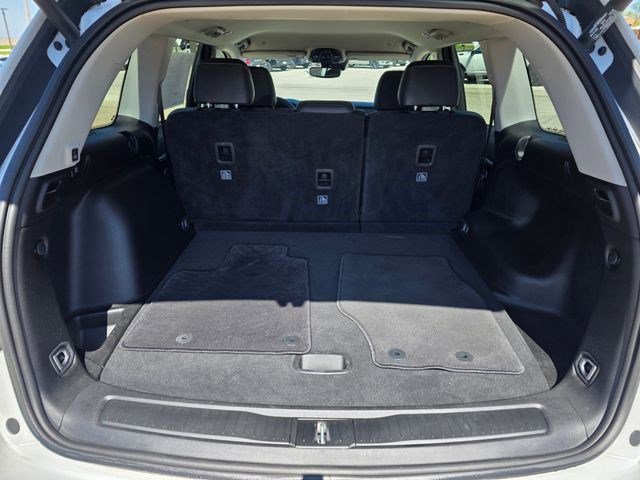 Certified Used 2023 Bright White Clearcoat Jeep Limited image 9