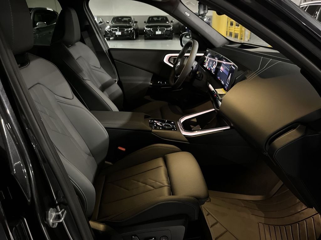 2026 BMW X3 30 - Photo 25