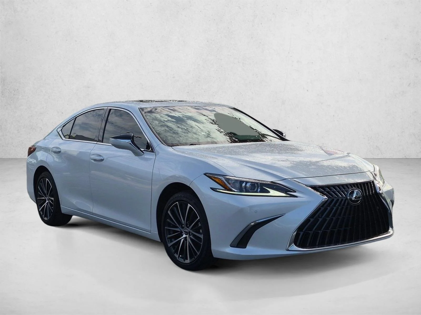 Certified Used 2025 Eminent White Pearl Lexus ES 350 image 3