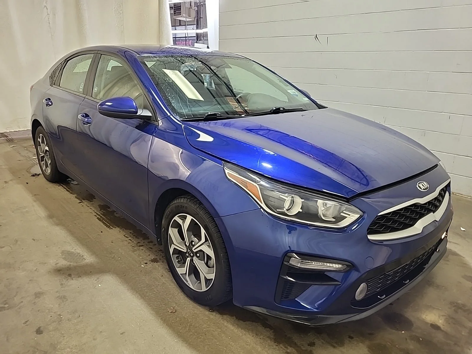 Used 2021 Deep Sea Blue Kia LXS image 2