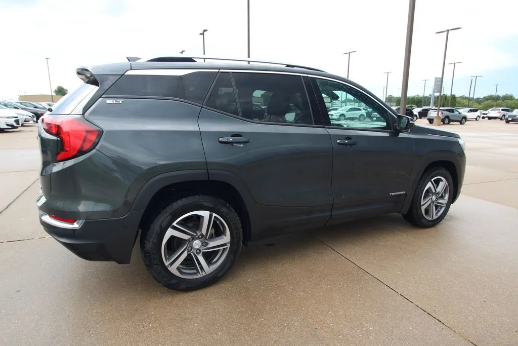 Used 2020 Gray GMC SLT image 5