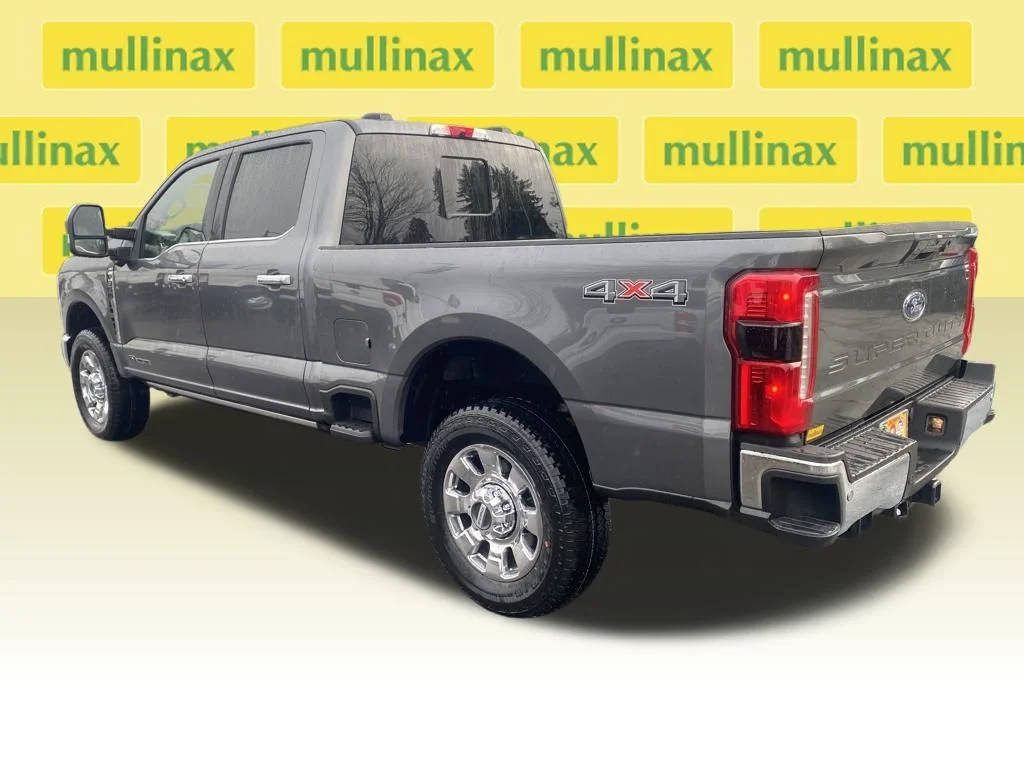 New 2026 Gray Ford Lariat image 6