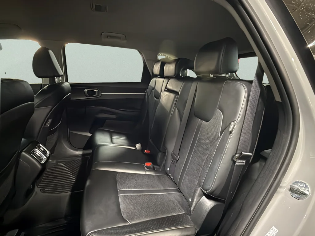Certified Used 2025 Wolf Gray Kia S image 26