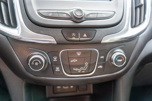 Used 2023 White Chevrolet LT image 30