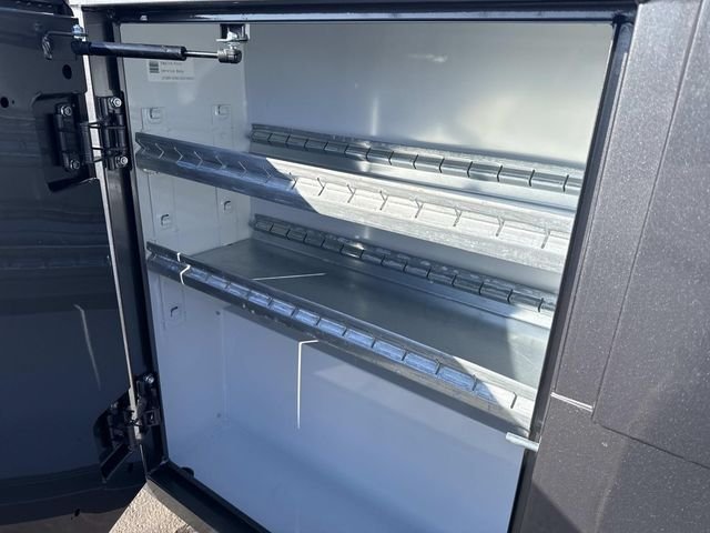 2025 Ford F-350 Super Duty Chassis Cab XLT - Photo 5