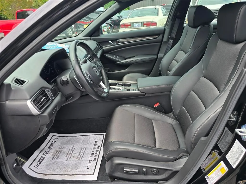 Used 2021 Black Honda Sport image 11