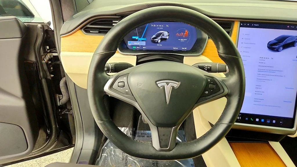 Used 2019 Solid Black Tesla Long Range AWD image 13
