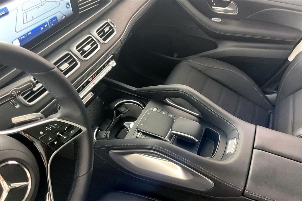 Used 2026  Mercedes-Benz GLE 450 image 12