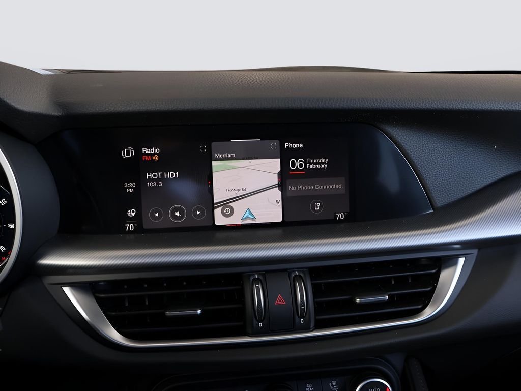 2025 Alfa Romeo Stelvio Base - Photo 24