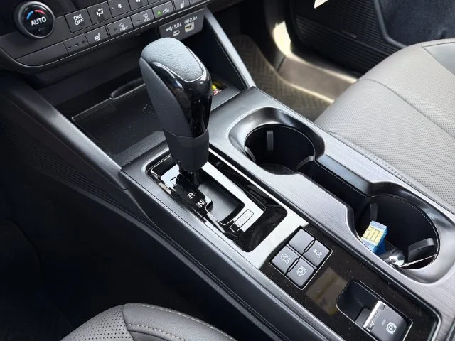 2026 Subaru Outback Limited - Photo 15