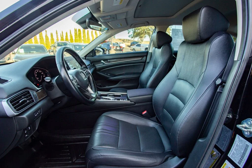 2021 Honda Accord EX-L - Photo 26