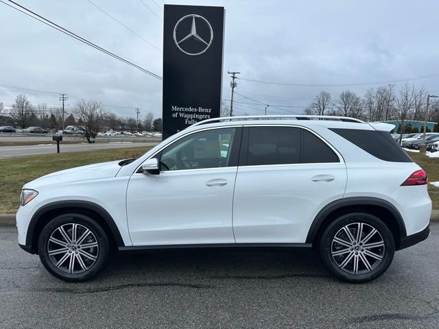 Used 2026 MANUFAKTUR Moonlight White Metallic Mercedes-Benz GLE 350 image 2