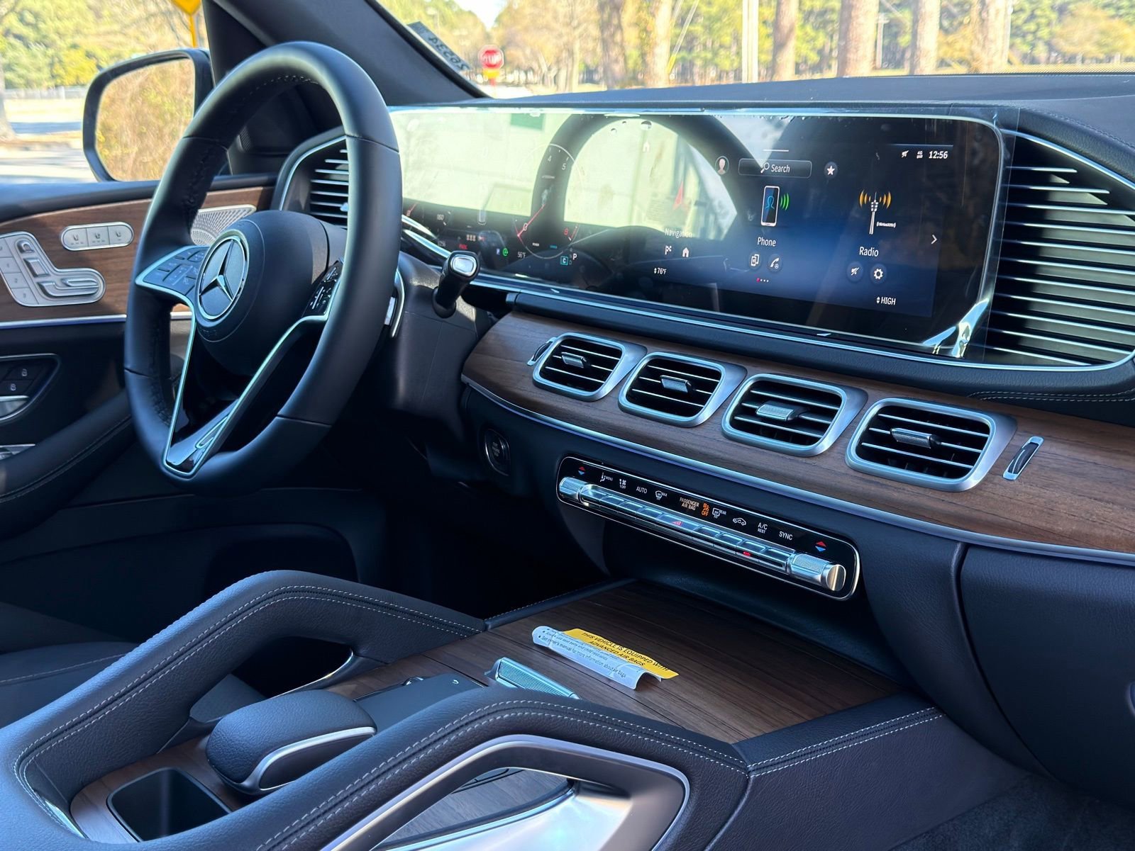 New 2026 Obsidian Black Metallic Mercedes-Benz GLE 350 image 49