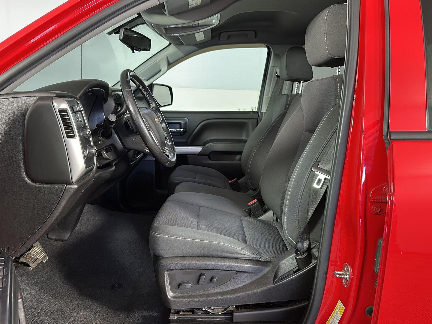 Used 2019 Red Hot Chevrolet LT image 7