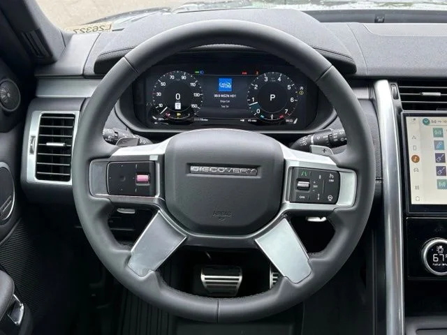 New 2026 Carpathian Grey Land Rover Dynamic SE image 15