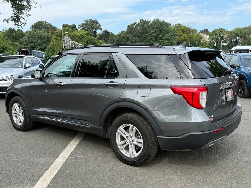 Used 2023 Carbonized Gray Metallic Ford XLT image 8