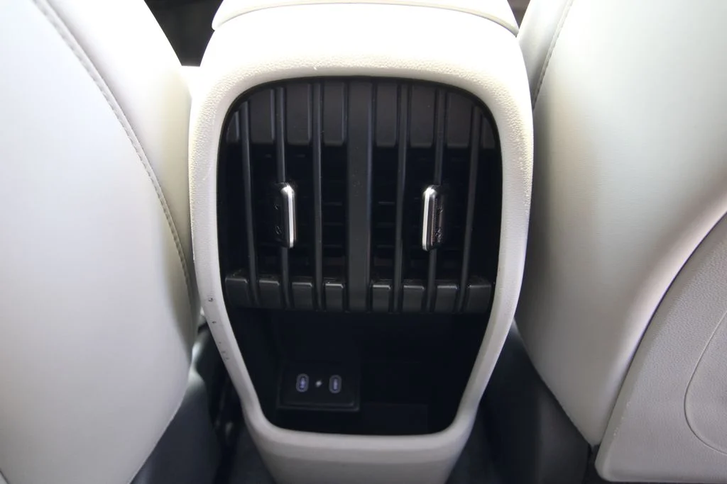 Used 2024 White Hyundai Limited image 39
