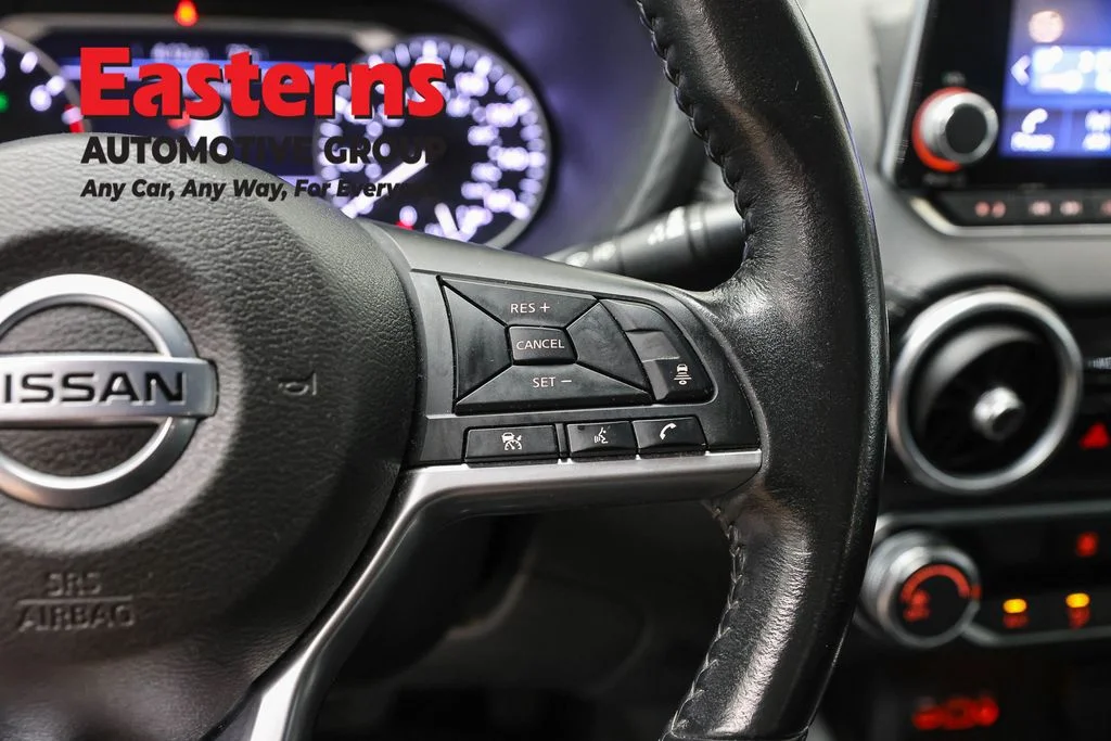 Used 2022 Silver Nissan SV image 16