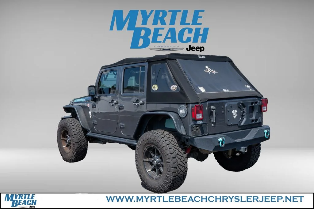 Used 2017 Granite Crystal Metallic Clearcoat Jeep Unlimited Rubicon image 4