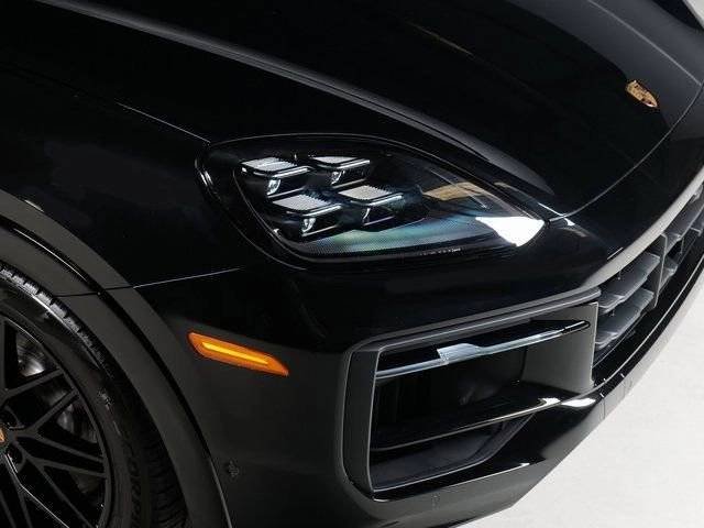 New 2026 Chromite Black Metallic Porsche GTS image 31