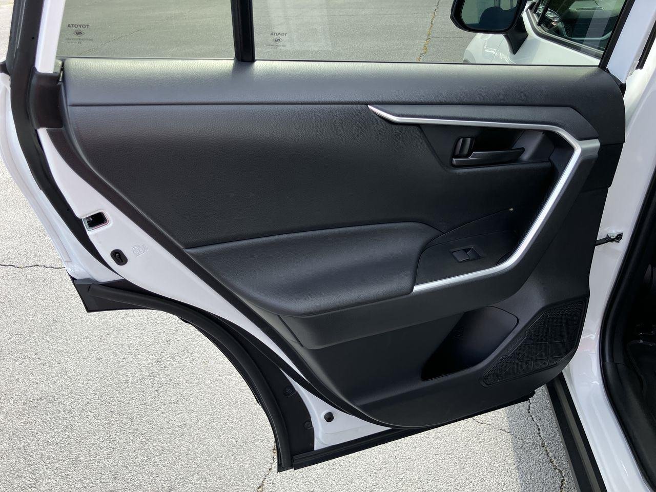 Used 2025 White (Ice Cap) Toyota LE image 21
