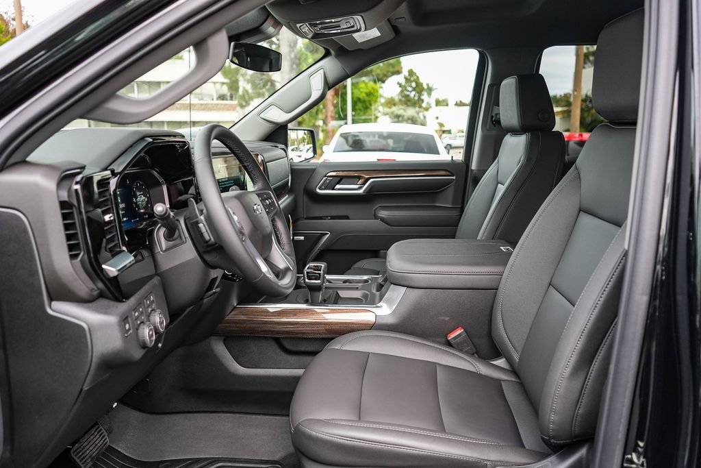 2026 Chevrolet Silverado 1500 RST - Photo 17