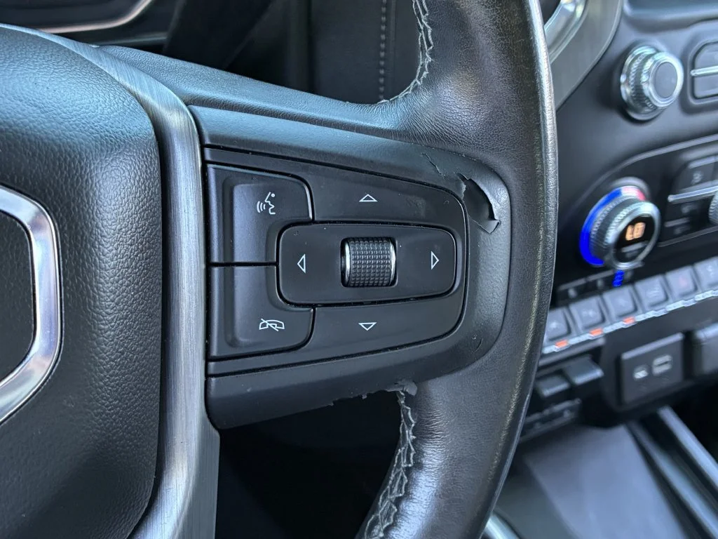 Used 2021 HUNTER METALLIC GMC Denali image 30