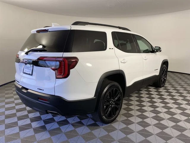 Used 2023 White GMC SLE image 10
