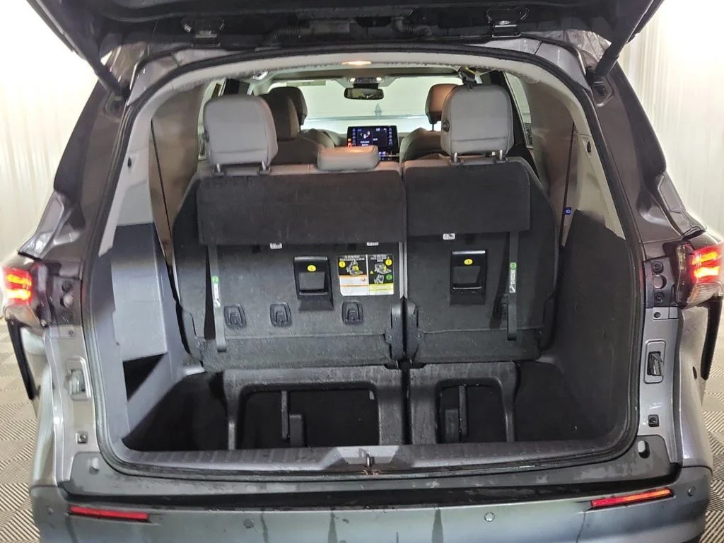Certified Used 2022 Gray Toyota XLE image 6