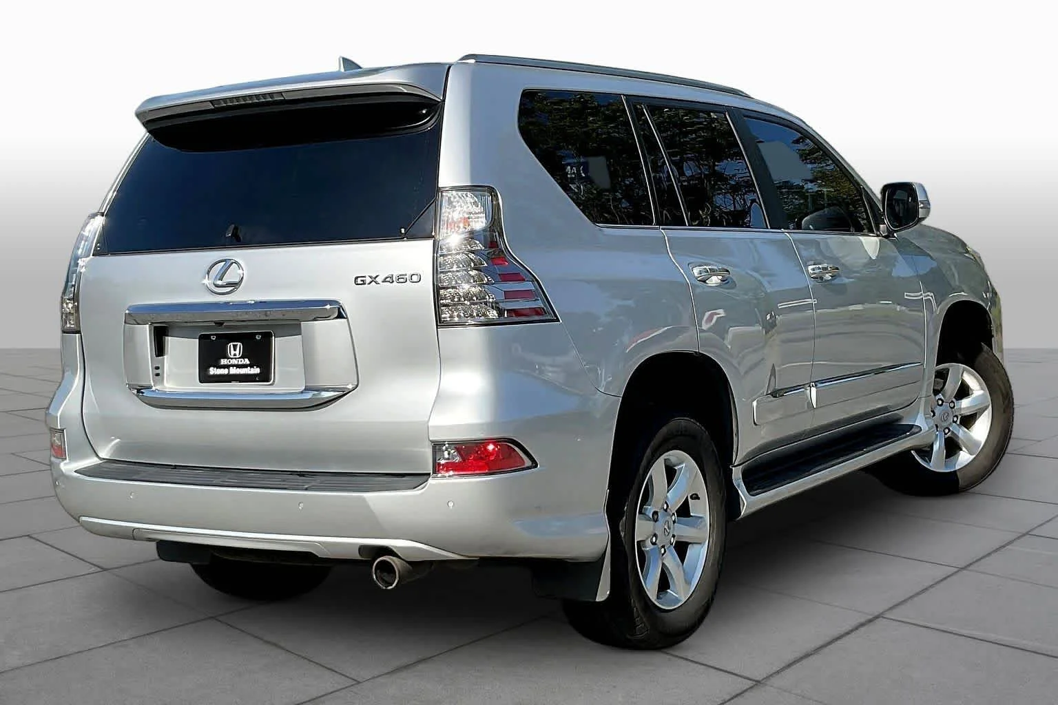 Used 2016 Silver Lining Metallic Lexus  image 13