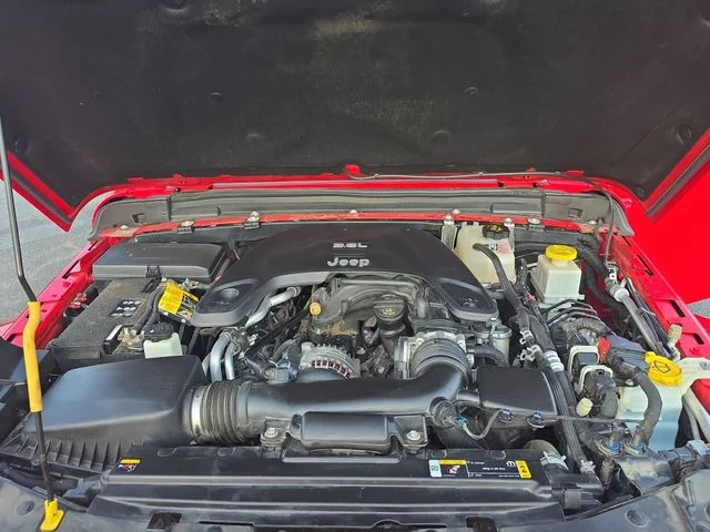 Used 2021 Red Jeep Overland image 29